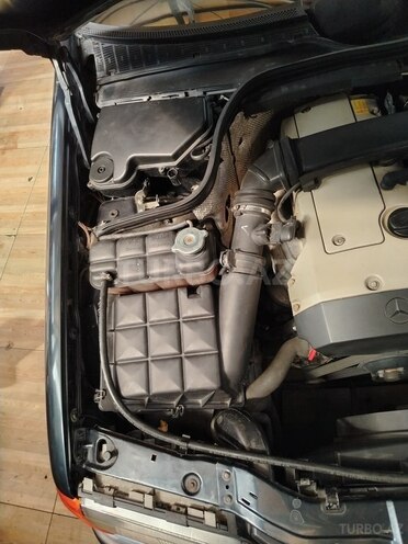 Mercedes C 180-7