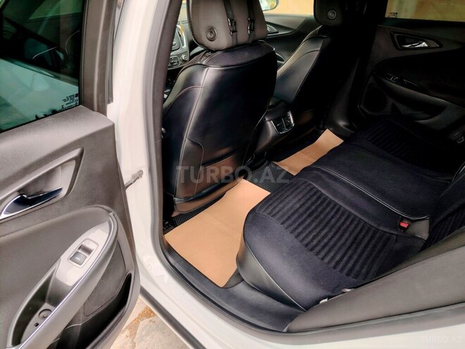 Chevrolet Malibu-16