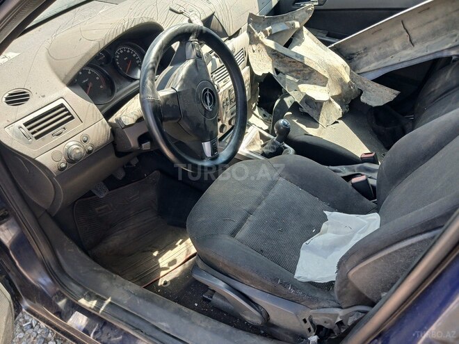 Opel Astra-8