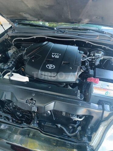 Toyota Land Cruiser Prado-10