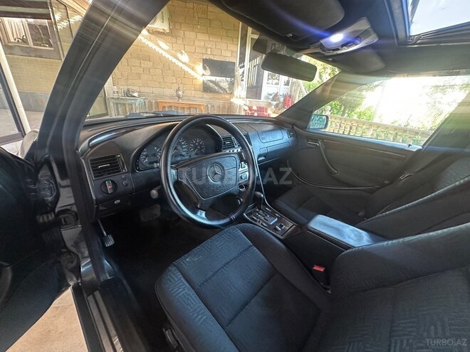 Mercedes C 200-10