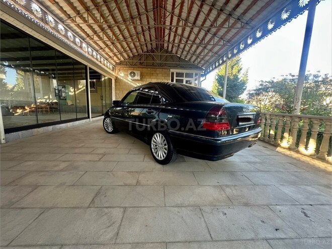 Mercedes C 200-5
