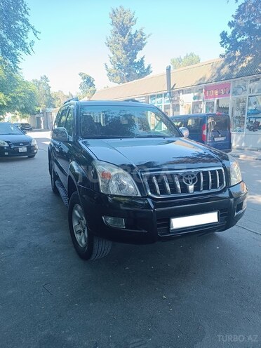 Toyota Land Cruiser Prado-4