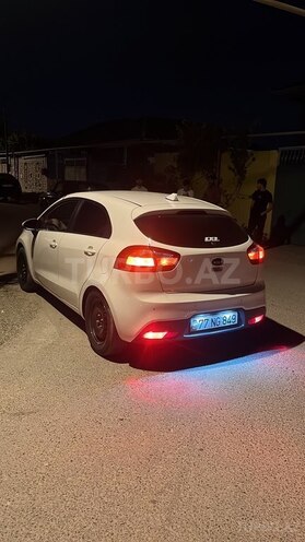 Kia Pride-2