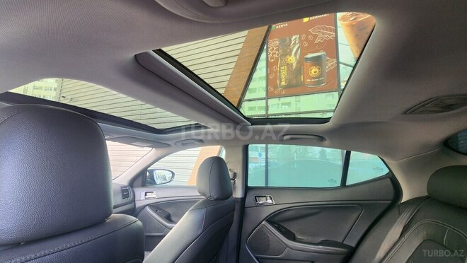 Kia Optima-5