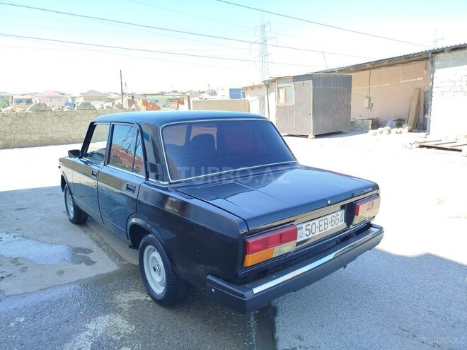 LADA (VAZ) 2107-4
