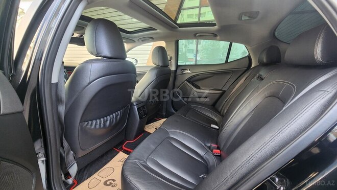 Kia Optima-10