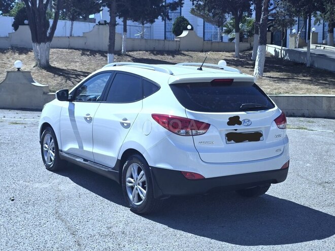 Hyundai ix35-11