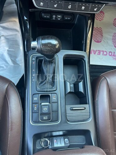 Kia Sorento-18