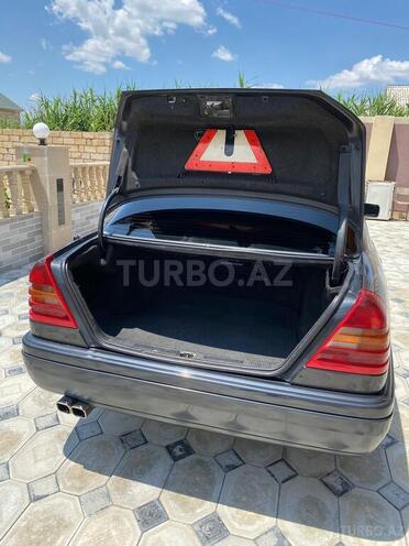 Mercedes C 180-3