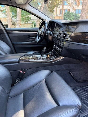 BMW 528-7