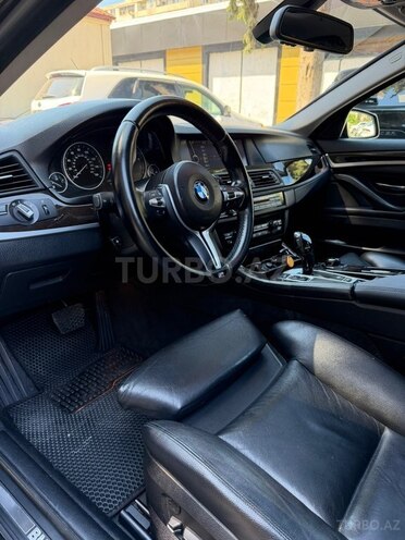 BMW 528-12