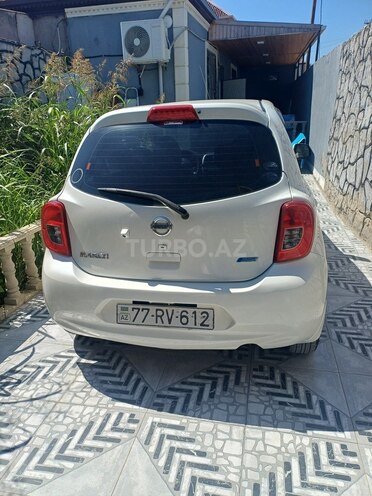 Nissan March-16