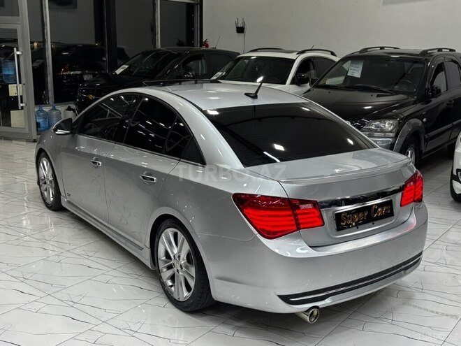 Chevrolet Cruze-7