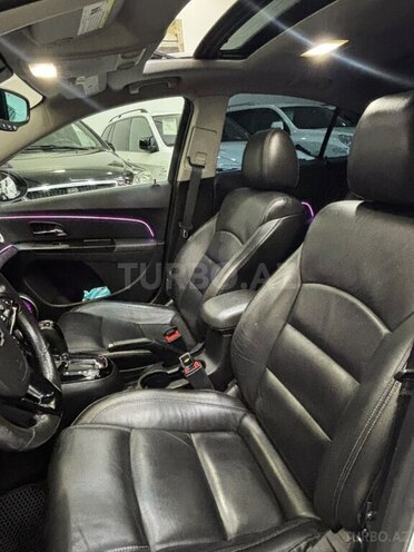 Chevrolet Cruze-9