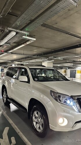 Toyota Land Cruiser Prado-3