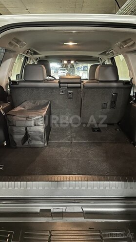 Toyota Land Cruiser Prado-10