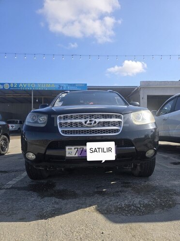 Hyundai Santa Fe-1