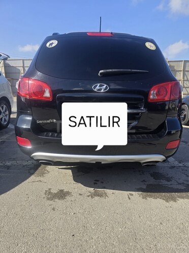 Hyundai Santa Fe-4