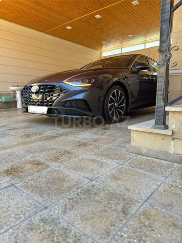 Hyundai Sonata-3