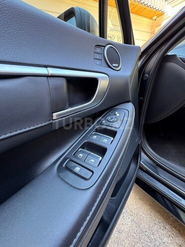 Hyundai Sonata-8