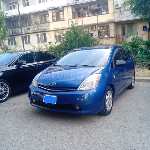 Toyota Prius-1