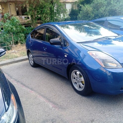 Toyota Prius-6