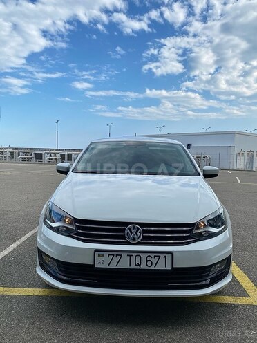 Volkswagen Polo-2