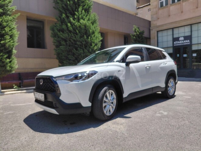Toyota Corolla Cross-2