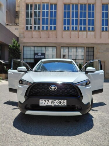 Toyota Corolla Cross-4