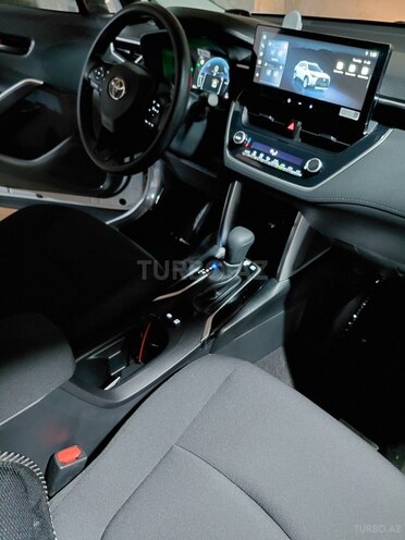 Toyota Corolla Cross-15