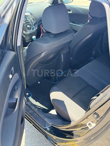 Hyundai i30-8