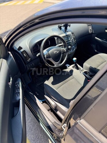 Hyundai i30-11
