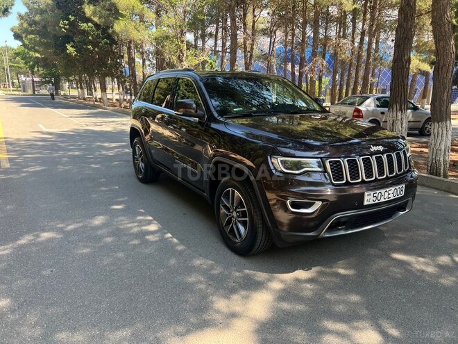 Jeep Grand Cherokee-2