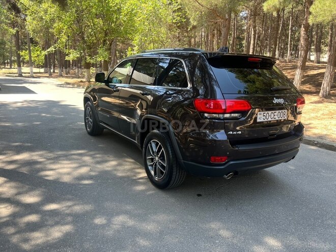 Jeep Grand Cherokee-9