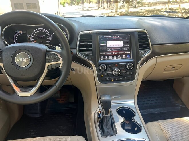 Jeep Grand Cherokee-7