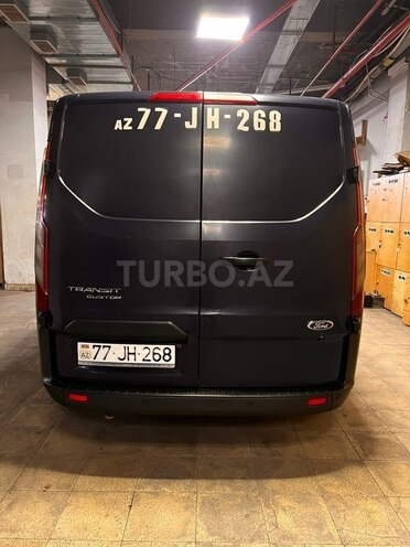 Ford Transit Custom-2