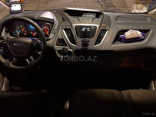 Ford Transit Custom-6