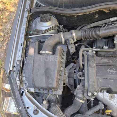 Opel Astra-12