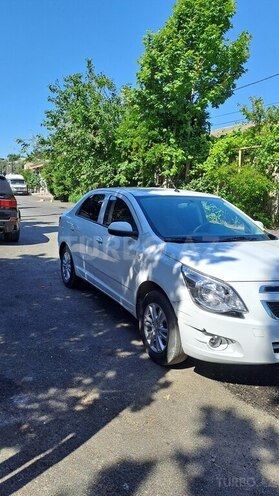 Chevrolet Cobalt-12