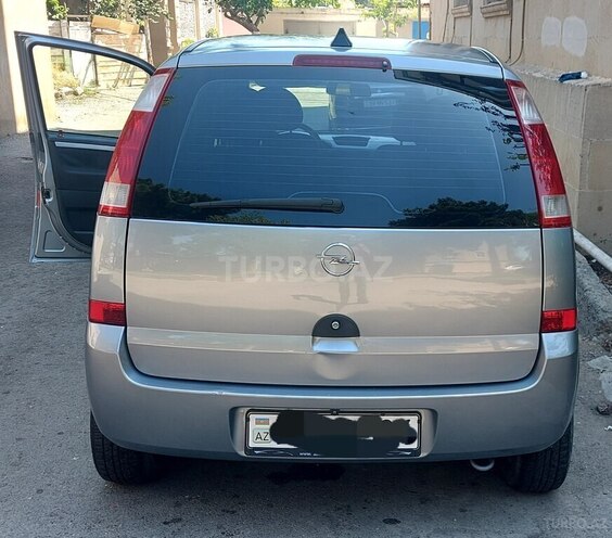 Opel Meriva-3