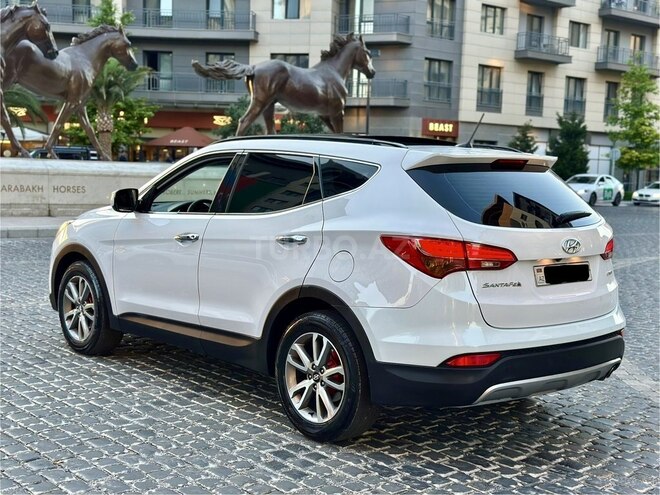 Hyundai Santa Fe-6