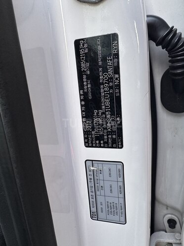 Hyundai Santa Fe-18