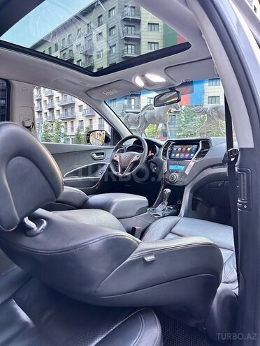 Hyundai Santa Fe-20