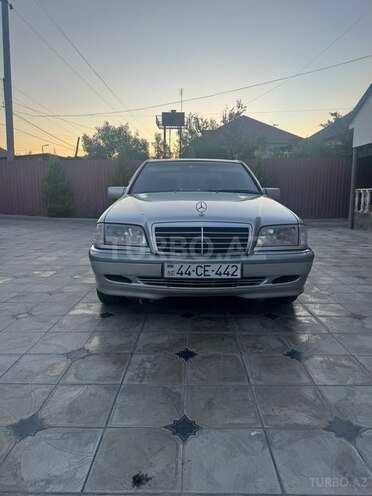 Mercedes C 180-1