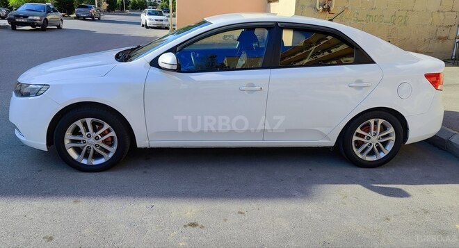 Kia Cerato-2