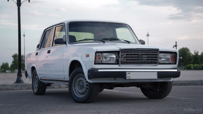 LADA (VAZ) 2107-3