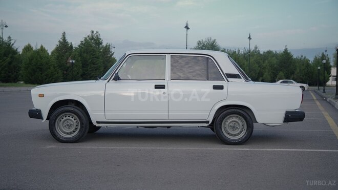 LADA (VAZ) 2107-6