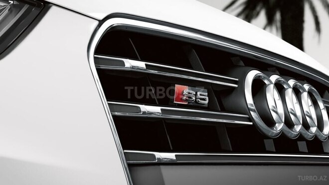 Audi A5-7