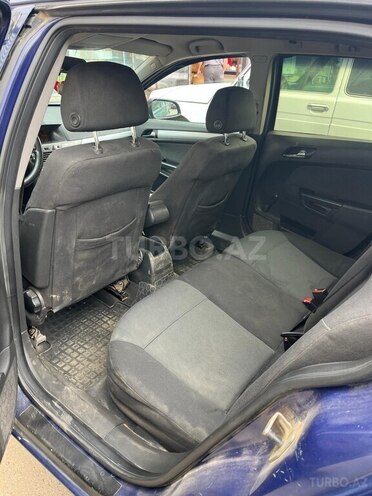 Opel Astra-7